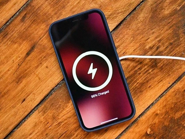 利通苹果手机维修分享iPhone 12可以随便充电吗 